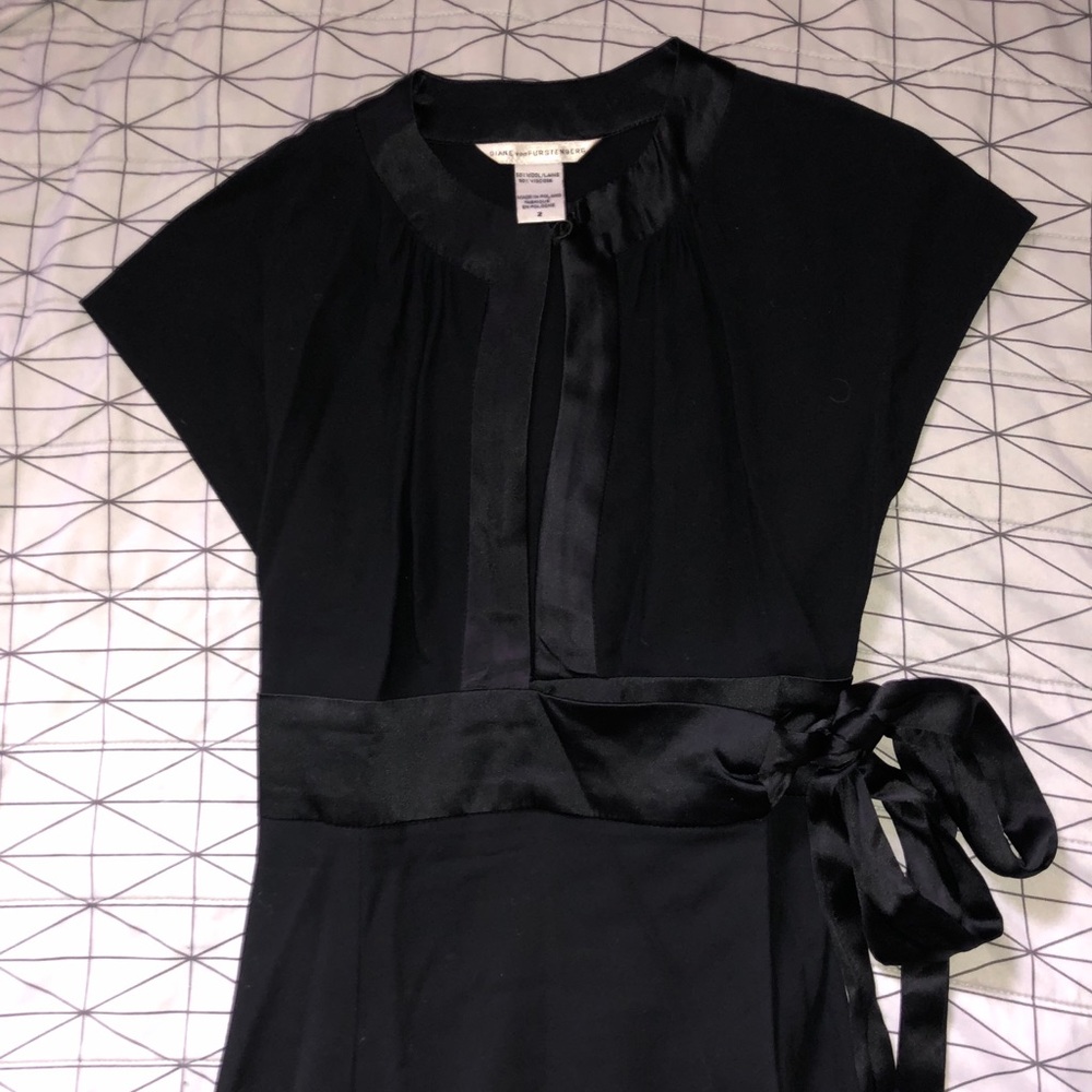 Diane VonFurstenberg black wool/silk wrap dress